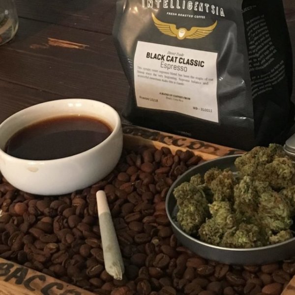 大麻とコーヒー