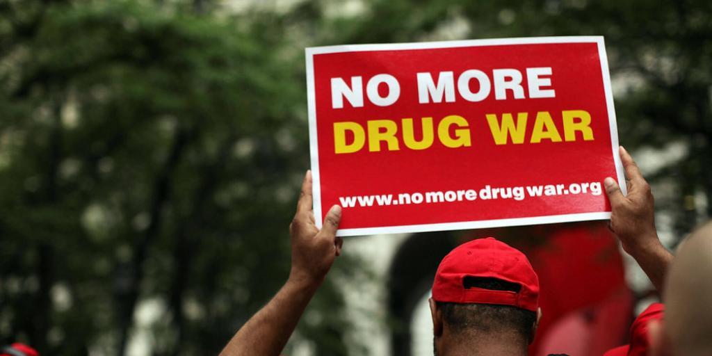 薬物の非犯罪化