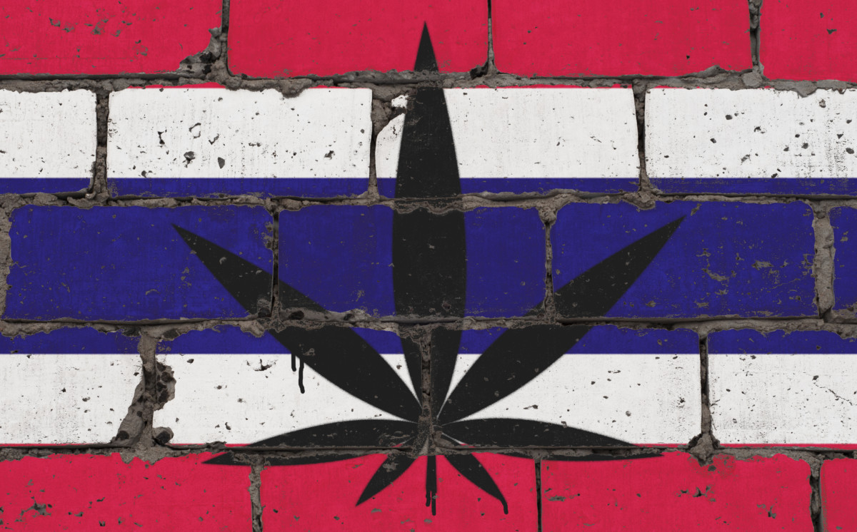 タイ国旗（大麻草柄）